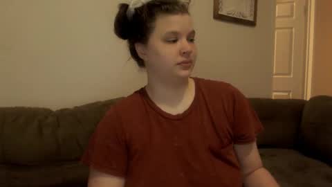 Snapshot of elinareign chatting on 7, 1, 2026 ElinaReign online show from 7, 1, 2026