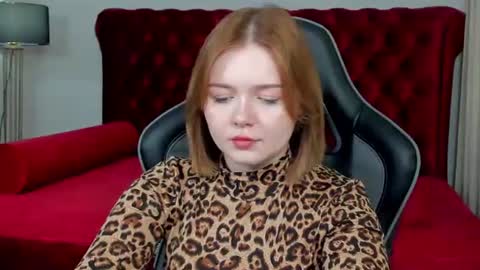 elinavale online show from 18, 7, 2026
