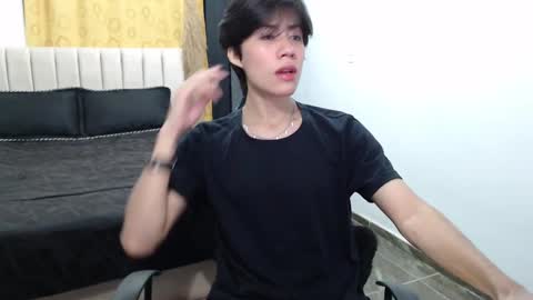 Snapshot of elio_collem chatting on 21, 1, 2025 ELIO online show from 21, 1, 2025