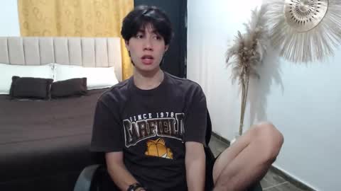 Snapshot of elio_collem chatting on 9, 11, 2025 ELIO online show from 9, 11, 2025