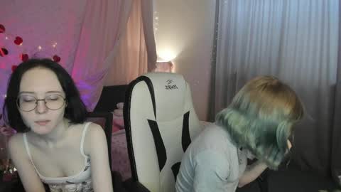 Snapshot of elira_vane chatting on 29, 5, 2026 Elira Vane online show from 29, 5, 2026