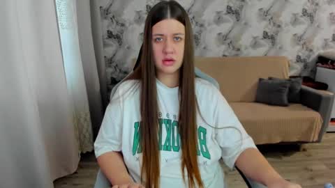 Aletta Oushen online show from 6, 10, 2025