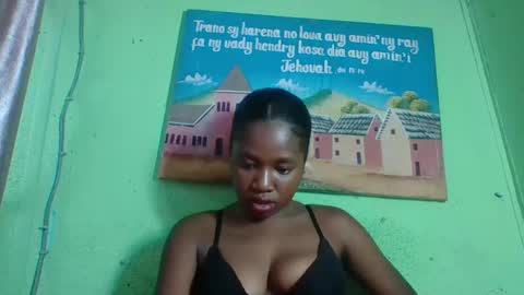 Snapshot of elisabeth2525 chatting on 16, 1, 2025 elisabeth2525 online show from 16, 1, 2025