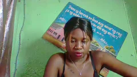Snapshot of elisabeth2525 chatting on 19, 1, 2025 elisabeth2525 online show from 19, 1, 2025