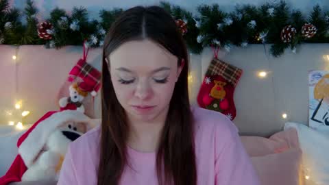 Snapshot of elisabethdavis chatting on 9, 1, 2025 ElisabethDavis online show from 9, 1, 2025