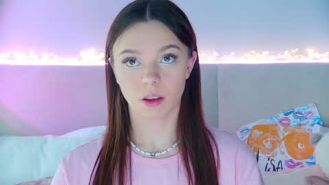 Snapshot of elisabethdavis chatting on 1, 2, 2025 ElisabethDavis online show from 1, 2, 2025