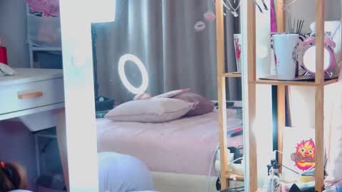 Snapshot of elisabethdavis chatting on 8, 3, 2025 ElisabethDavis online show from 8, 3, 2025