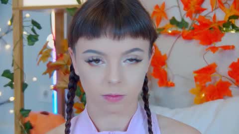 Snapshot of elisabethdavis chatting on 6, 10, 2025 ElisabethDavis online show from 6, 10, 2025