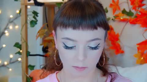 Snapshot of elisabethdavis chatting on 11, 10, 2025 ElisabethDavis online show from 11, 10, 2025