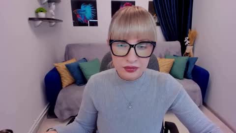 Elisabeth online show from 12, 1, 2025