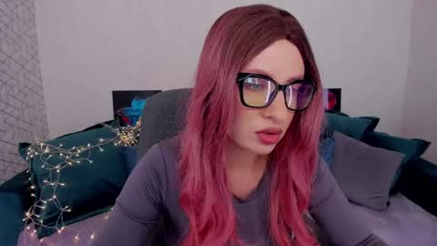 Elisabeth online show from 13, 2, 2025