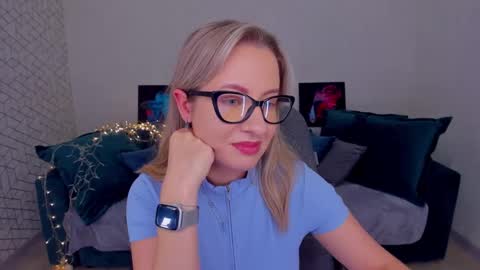 Elisabeth online show from 10, 3, 2025