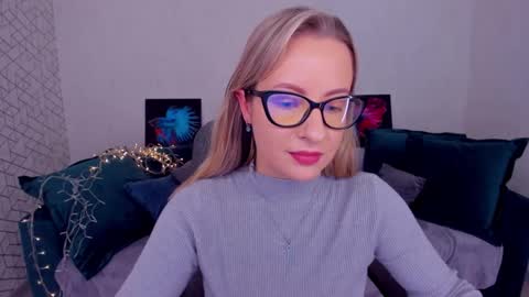 Elisabeth online show from 12, 3, 2025