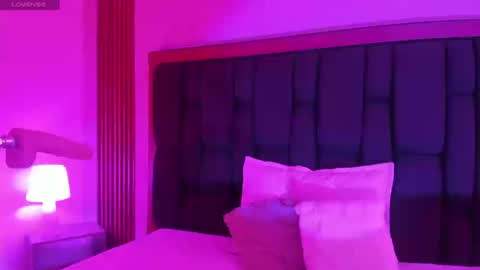 ELISE LEYTON online show from 10, 9, 2025