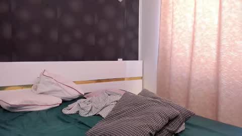 Elly online show from 23, 9, 2025