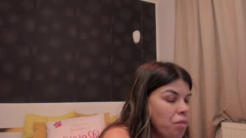 Snapshot of elisetyler89 chatting on 20, 2, 2026 Elly online show from 20, 2, 2026