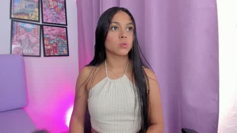 Snapshot of elissa_sexygirl chatting on 8, 1, 2026 elissa_sexygirl online show from 8, 1, 2026