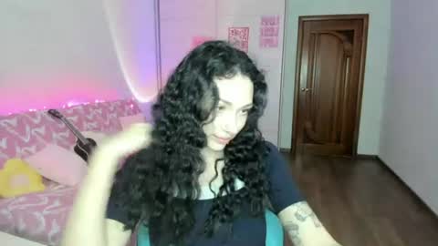 Eliss online show from 17, 6, 2026