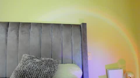 Snapshot of eliza_sanz chatting on 30, 1, 2025 My name is ElizaPVT is open online show from 30, 1, 2025