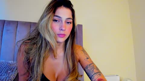 Snapshot of eliza_sanz chatting on 1, 2, 2025 My name is ElizaPVT is open online show from 1, 2, 2025
