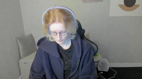 Snapshot of elizabeth_harpper chatting on 13, 9, 2025 Elizabeth online show from 13, 9, 2025