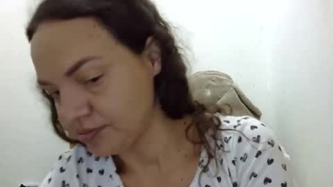 Elizabeth Martinez  online show from 30, 11, 2025