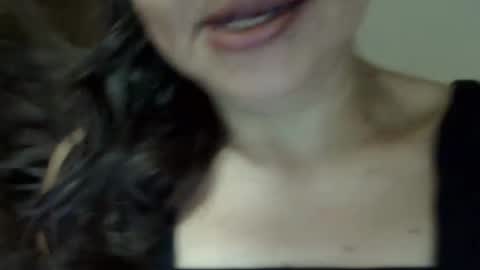 Snapshot of elizabeth_martinez_ chatting on 19, 2, 2026 Elizabeth Martinez online show from 19, 2, 2026