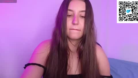 Snapshot of elizabethliones01 chatting on 11, 7, 2026 instgram aly leiv17 ---- Im model-independent online show from 11, 7, 2026