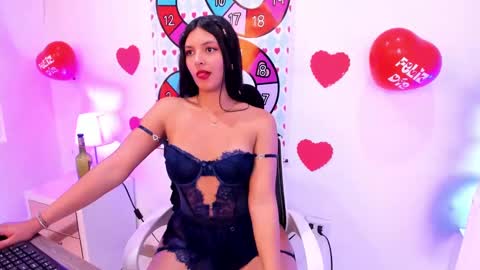 Snapshot of elizabethrodriiguez chatting on 15, 2, 2025 Elizabeth Rodrguez  online show from 15, 2, 2025