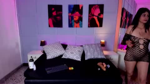  Elizabeth online show from 17, 10, 2025