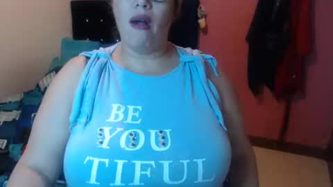 Elizabeth online show from 4, 2, 2025