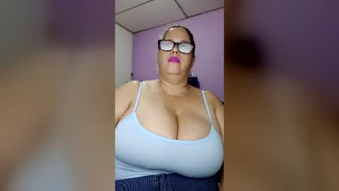 Snapshot of elizabethtaylor1 chatting on 25, 7, 2026 Elizabeth online show from 25, 7, 2026