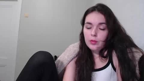 Snapshot of elizbetfox chatting on 14, 11, 2025 elizbetfox online show from 14, 11, 2025