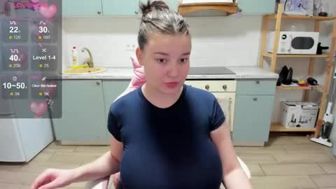 Lina online show from 14, 4, 2026