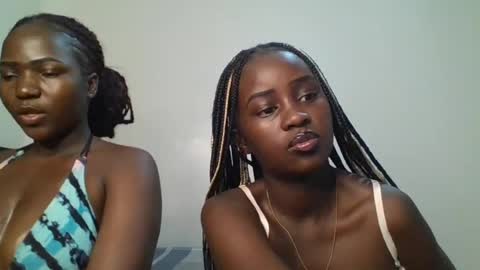Snapshot of ella8_ chatting on 24, 6, 2026 ella8_ online show from 24, 6, 2026