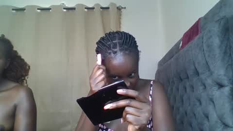 Snapshot of ella8_ chatting on 30, 7, 2026 ella8_ online show from 30, 7, 2026