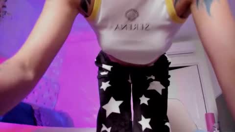 ELLA online show from 22, 11, 2025