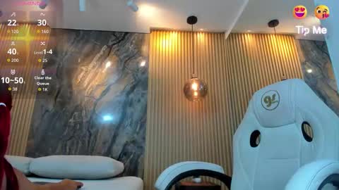 Snapshot of ella_harper chatting on 18, 11, 2025 ella harper online show from 18, 11, 2025