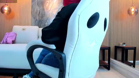 Snapshot of ella_harper chatting on 22, 11, 2025 ella harper online show from 22, 11, 2025