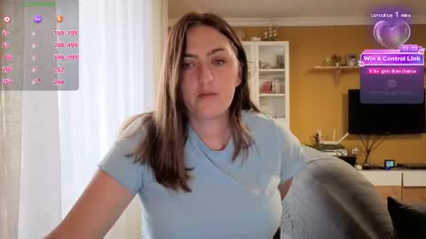 Ella  Max online show from 21, 4, 2026