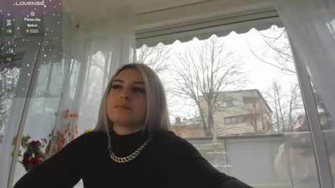 ella_vee online show from 22, 3, 2026