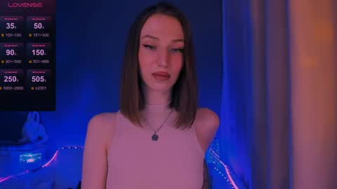 ellaamber online show from 28, 3, 2026