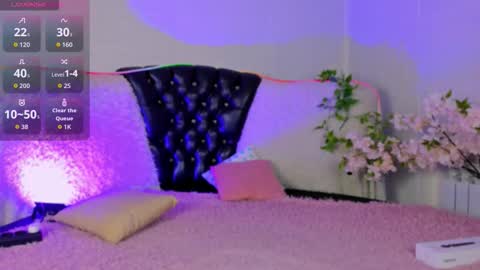 Snapshot of ellabloom chatting on 22, 10, 2025 Ella online show from 22, 10, 2025