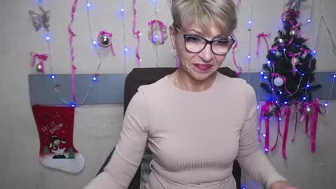 EllaBonito online show from 12, 1, 2025