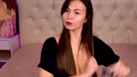 Snapshot of ellacanny chatting on 28, 11, 2025 ellacanny online show from 28, 11, 2025