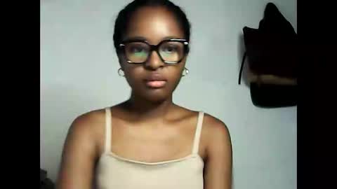 Snapshot of ellah245 chatting on 24, 2, 2026 ellah245 online show from 24, 2, 2026