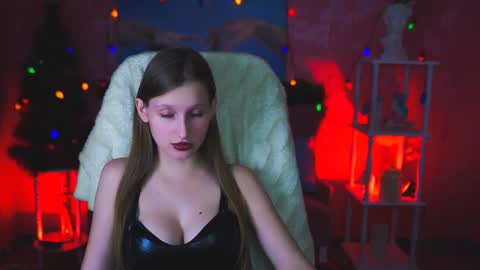 Snapshot of ellahorton chatting on 5, 12, 2024 Ella online show from 5, 12, 2024