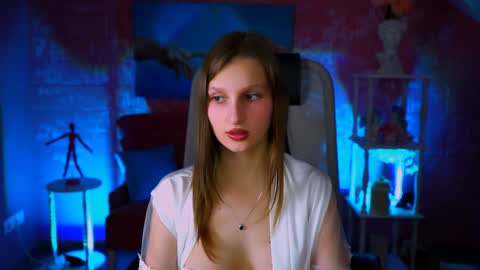 Snapshot of ellahorton chatting on 31, 1, 2025 Ella online show from 31, 1, 2025