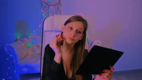 Snapshot of ellahorton chatting on 20, 2, 2025 Ella online show from 20, 2, 2025