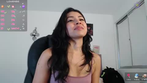 Snapshot of ellajonz chatting on 8, 7, 2026 Ella Amoneth online show from 8, 7, 2026
